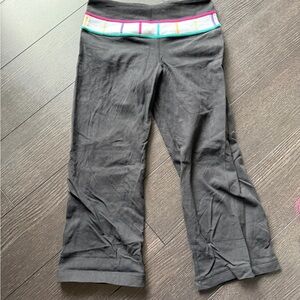 Lululemon Groove Black Capris with Colorful Waistband